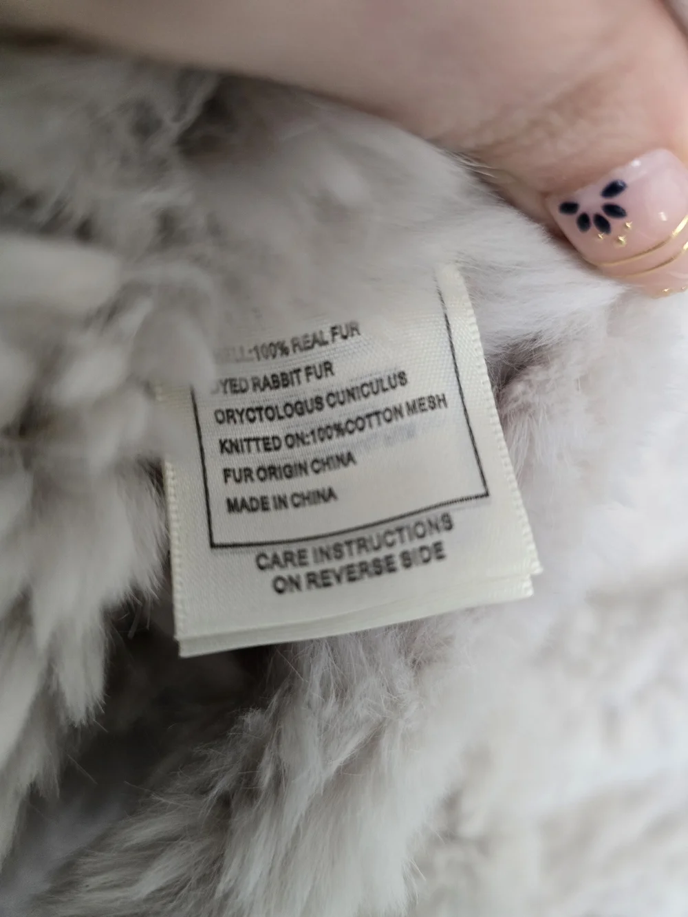 June Rabbit Fur Vest - Picture 9 of 11